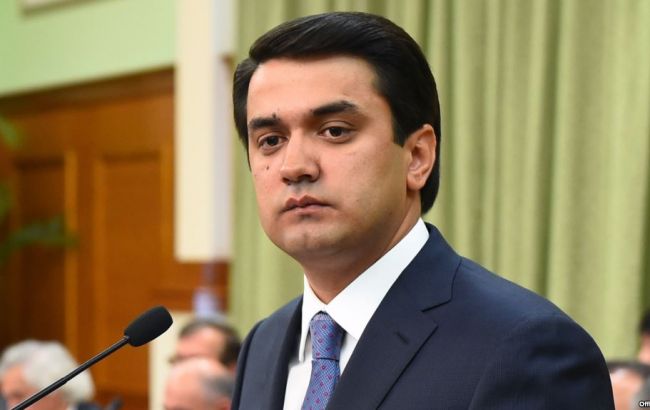 Син президента Таджикистану очолив парламент