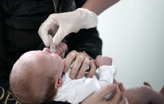 В Україні перестали прищеплювати немовлят від БЦЖ: вже місяць немає вакцин