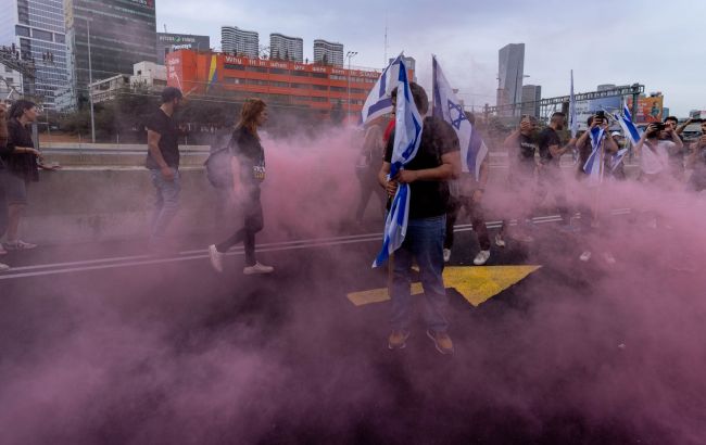 Масові протести в Ізраїлі: поліція розігнала демонстрантів водометами