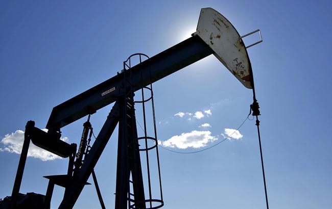 Нефть Brent дешевеет после вчерашнего резкого роста