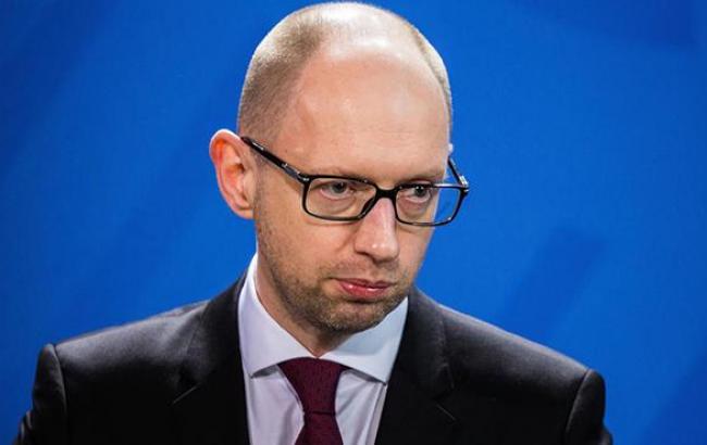 Яценюк очікує від Великобританії додаткової допомоги для посилення оборони