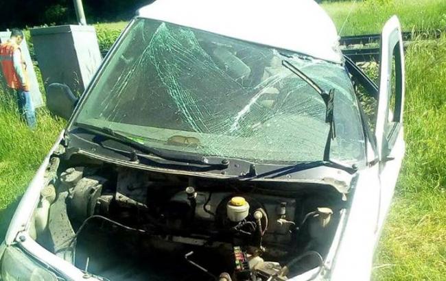 В Одесской области автомобиль столкнулся с поездом, есть погибший