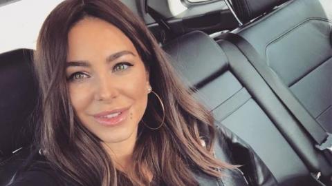 "На красоту хочется смотреть бесконечно": Ани Лорак восхитила поклонников фото в купальнике