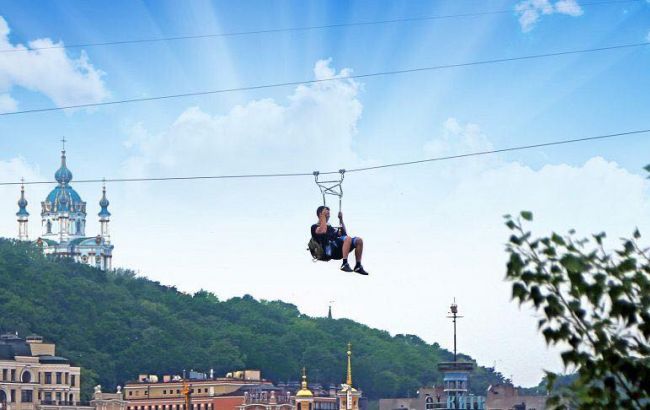 В Киеве будут демонтировать троллей через Днепр у Арки дружбы народов