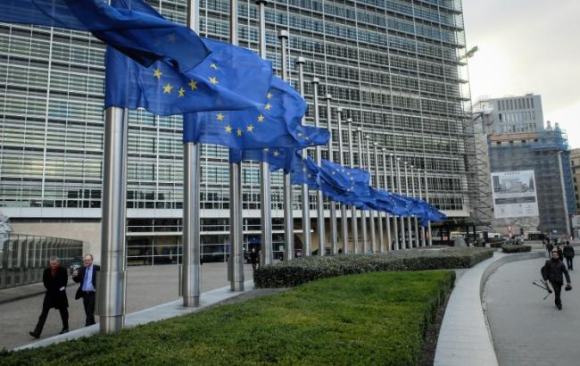 Еврокомиссия может 14 апреля предложить отмену виз для украинцев