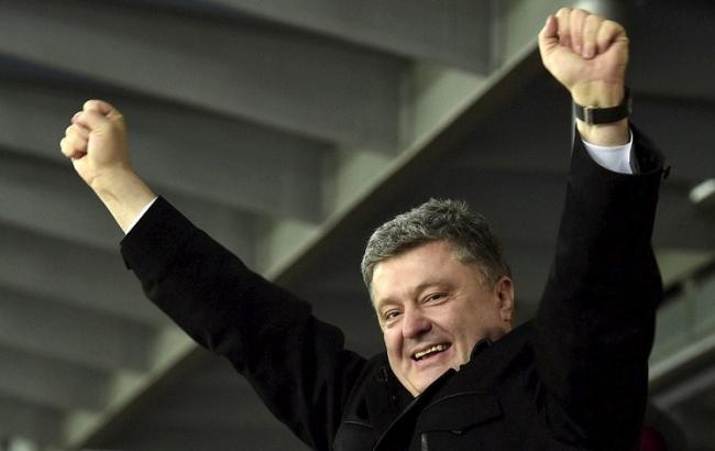 Петр Порошенко поздравил "Днепр" с выходом в полуфинал Лиги Европы
