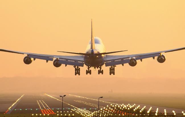IATA пропонує авіакомпаніям зменшити допустимий розмір ручної поклажі