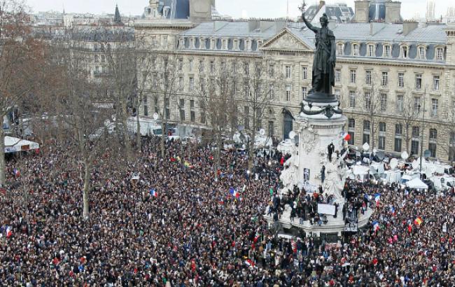 В "республиканском марше" в Париже приняли участие 1,5 млн человек, - СМИ