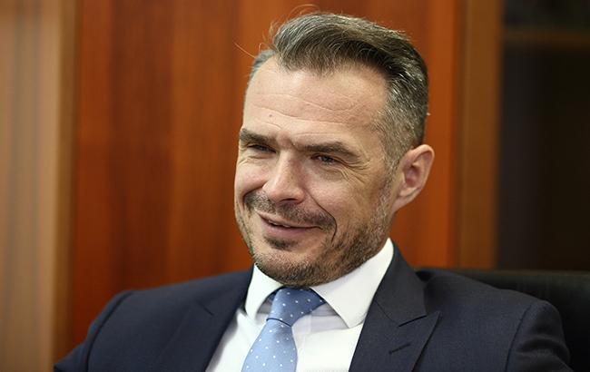 У Мінінфраструктури пояснили формування зарплати глави "Укравтодору"