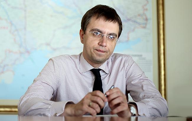 Кабмин впервые предусмотрел финансирование безопасности движения на дорогах, - Омелян