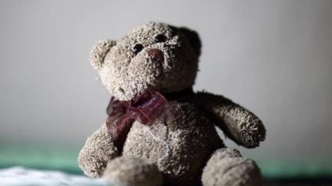 Під Києвом п'яна горе-матір кинула на морозі маленьку дитину