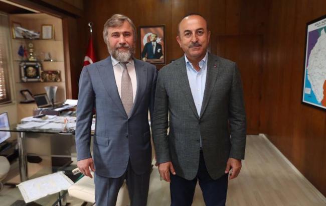 Новинский встретился с министром иностранных дел Турции