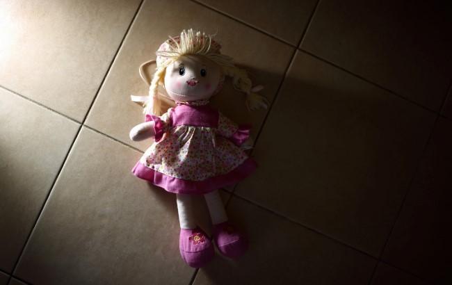 "Знайшли в лісосмузі": під Одесою ґвалтівник кинув дитину помирати на морозі