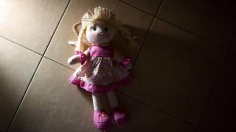 На Закарпатье двое несовершеннолетних избили 13-летнюю девочку