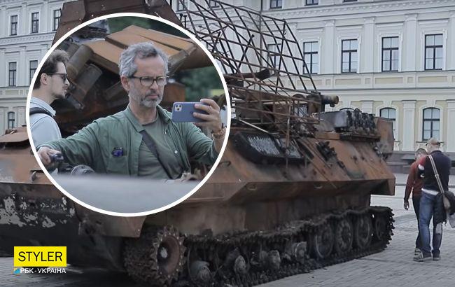 У центрі Києва виставили розбиту техніку рашистів: відео і фото металобрухту "другої непереможної" армії