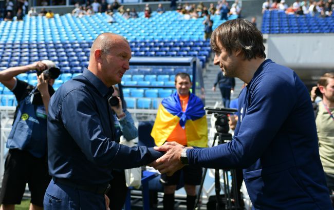 Обидчик "Динамо" забрал награды тренеру и футболисту тура УПЛ