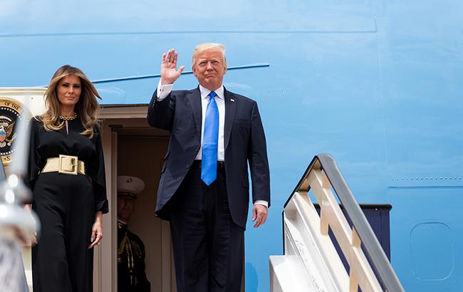 Лондон опроверг информацию о переносе визита Трампа