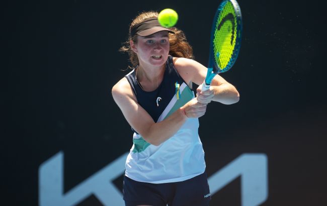 Снигур проиграла во втором раунде турнира в Ноттингеме