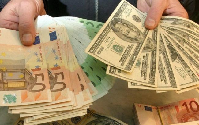 Курс доллара на межбанке 6 ноября вырос на 61 копейку &ndash; до 14,60 грн/долл