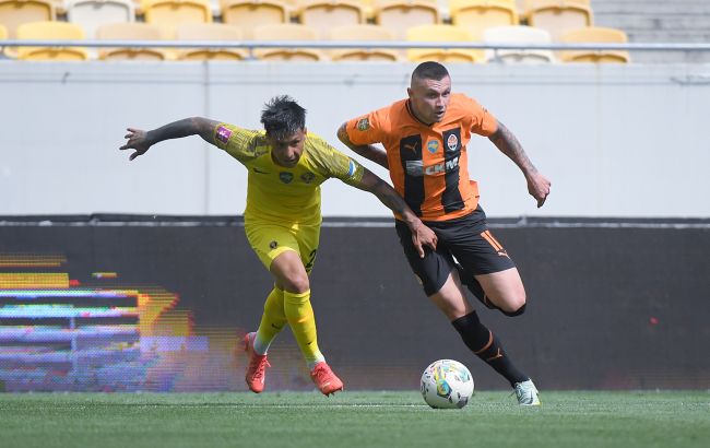 "Днепр-1" устроил кулачные бои с "Шахтером" в добавленное время встречи УПЛ: видео