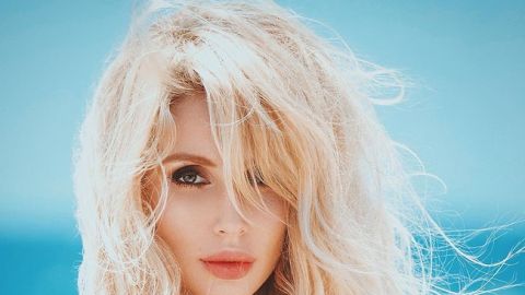 Королева амазонок: Світлана Лобода зачарувала яскравим образом з нового кліпу