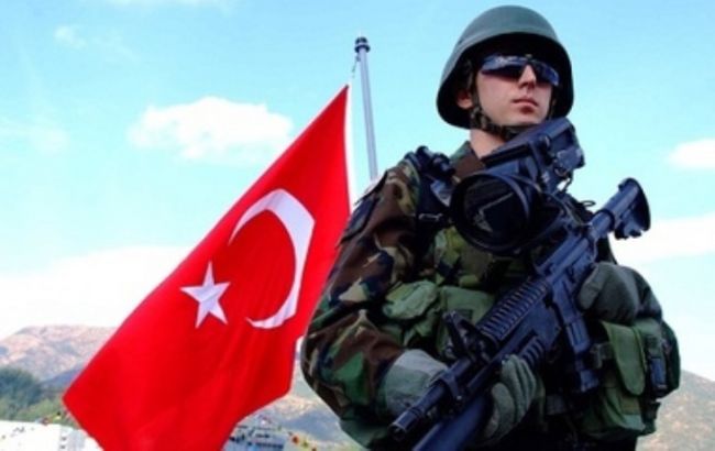 Турецкие спецслужбы следят за турками в Германии, - DW