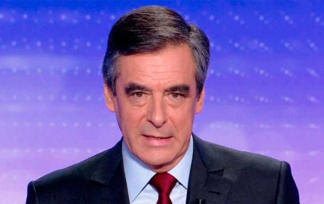Фийон теряет лидерство на президентских выборах во Франции, - опрос