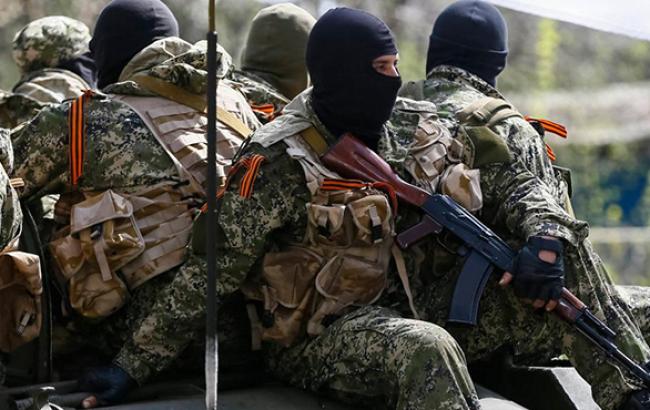 В РНБО відзначають активну передислокацію бойовиків на Донбасі