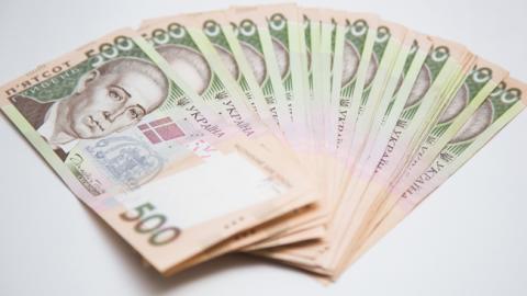 В Днепре задержан на взятке 10 тысяч гривен чиновник горсовета