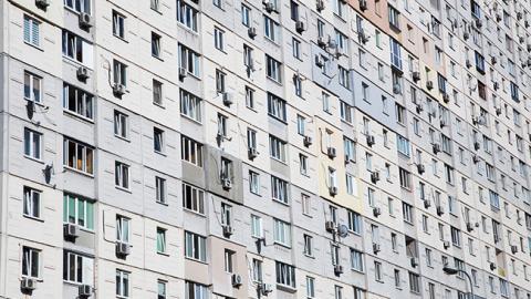 "Весь ліфт був залитий кров'ю": у житловому будинку Києва вбили жінку (фото)