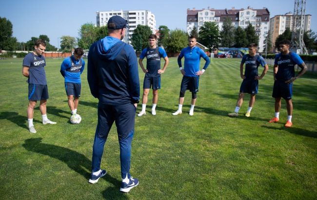 Віце-чемпіон України вийшов із відпустки: 7 футболістів пішли з команди