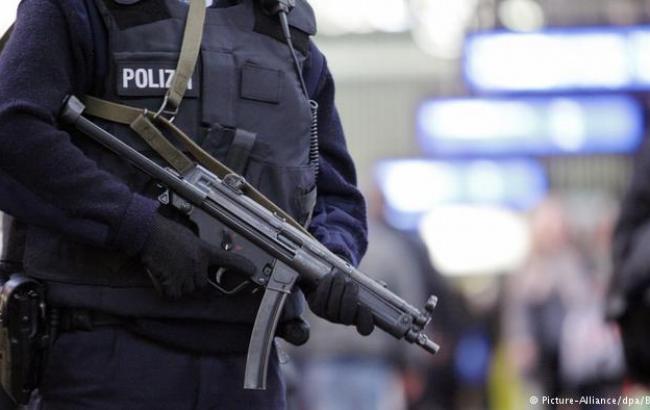 Милиция Германии схватила пособника ИГ в аэропорту Дюссельдорфа