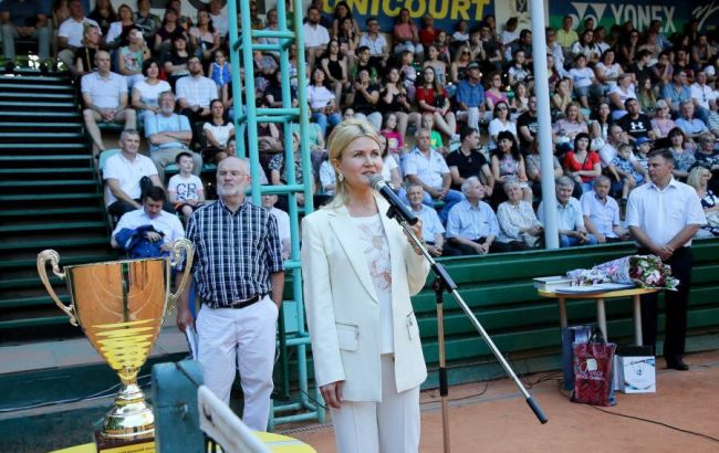 Клуб финалистки Уимблдона проводит детский теннисный турнир в Харькове