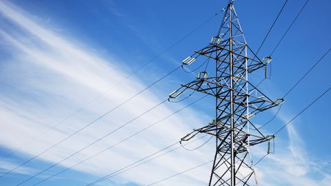 Лишнее напряжение: чем Украине угрожает импорт электроэнергии из России
