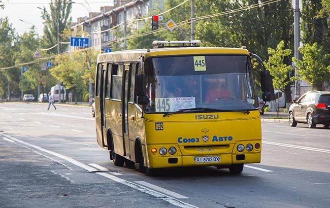 Вез пассажиров на красный свет: стала известна дальнейшая судьба киевского маршрутчика