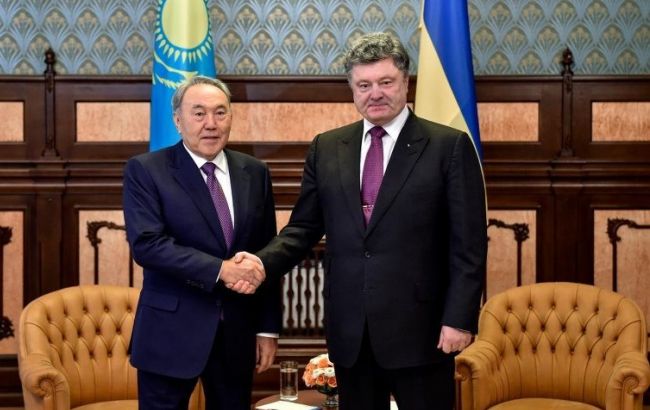 Порошенко и Назарбаев подписали совместный план сотрудничества на 2015-2017 годы
