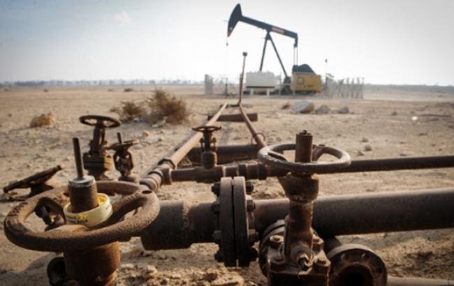 Цена нефтяной корзины ОПЕК впервые более чем за 5,5 лет упала ниже отметки 58 долл./баррель