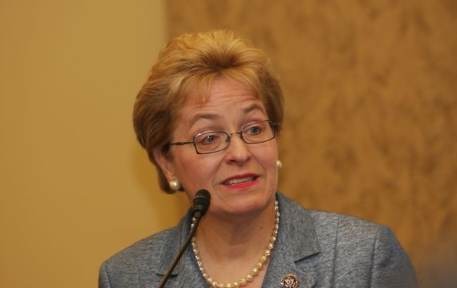 В Демпартии США отреагировали на заявления члена Конгресса: опрометчиво помогает Путину