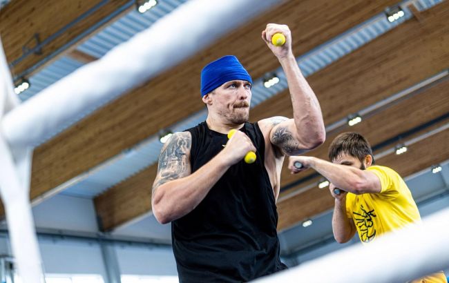 Усик – Дюбуа. Топ-промоутер назвал соперника победителя: команда украинца отреагировала