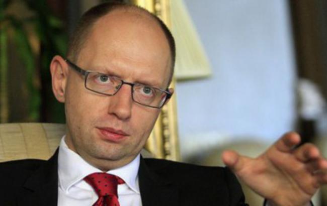 Яценюк розповів, як будуть вирішувати питання з махінаціями на субсидіях