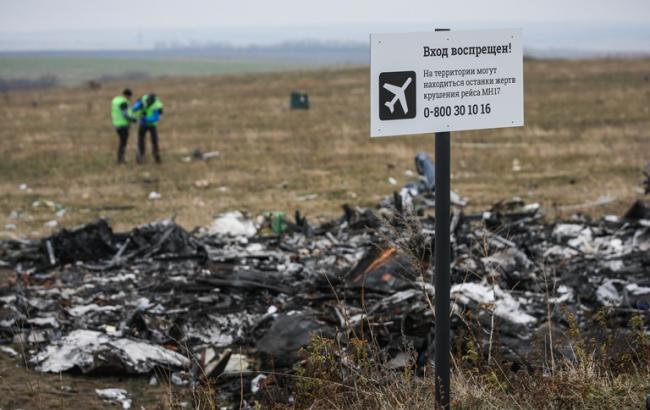 Місце аварії Boeing в річницю відвідають понад 100 журналістів, - радник Стеця