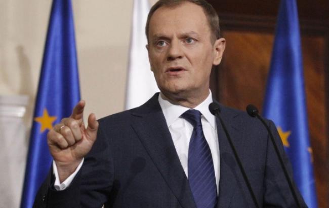 Порошенко і Туск домовилися провести в кінці січня – на початку лютого саміт Україна-ЄС в Києві