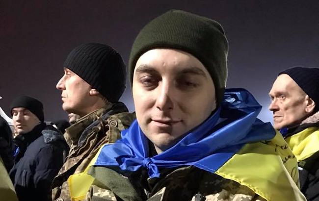 "Возвращаться страшно": четверо освобожденных из плена украинцев оказались без жилья и родных