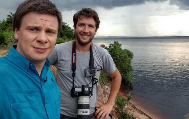 "Наступив і провалився": Дмитро Комаров показав, як "влип" на зйомках в Бразилії (фото)