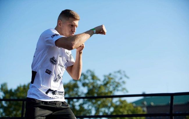 Украинский боксер заявил о возвращении на ринг и показал мощные фото