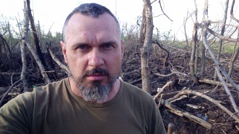 Олег Сенцов снова получил ранение на фронте: детали