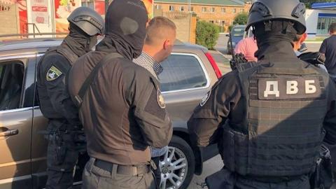 В Луцке полковника полиции задержали на взятке