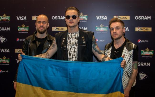 Женя Галич подарил нижнее белье журналистке из Италии