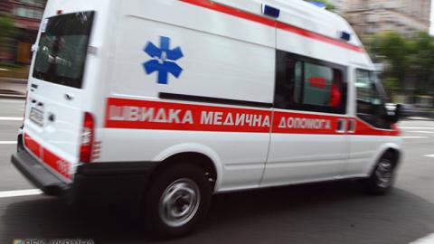 "Сповзла по дверях": у Кривому Розі до хворих дітей приїхала п'яний медик