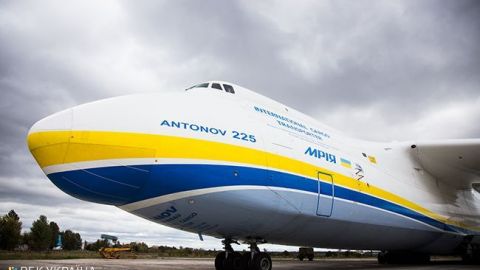 В Україну прибув ще один літак "Мрія" з меддопомогою